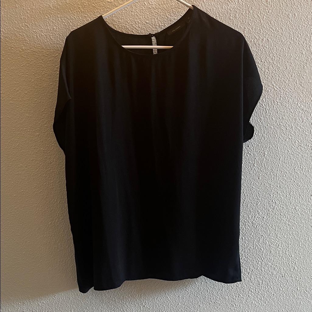 Elegant Black Women's Dressy Top